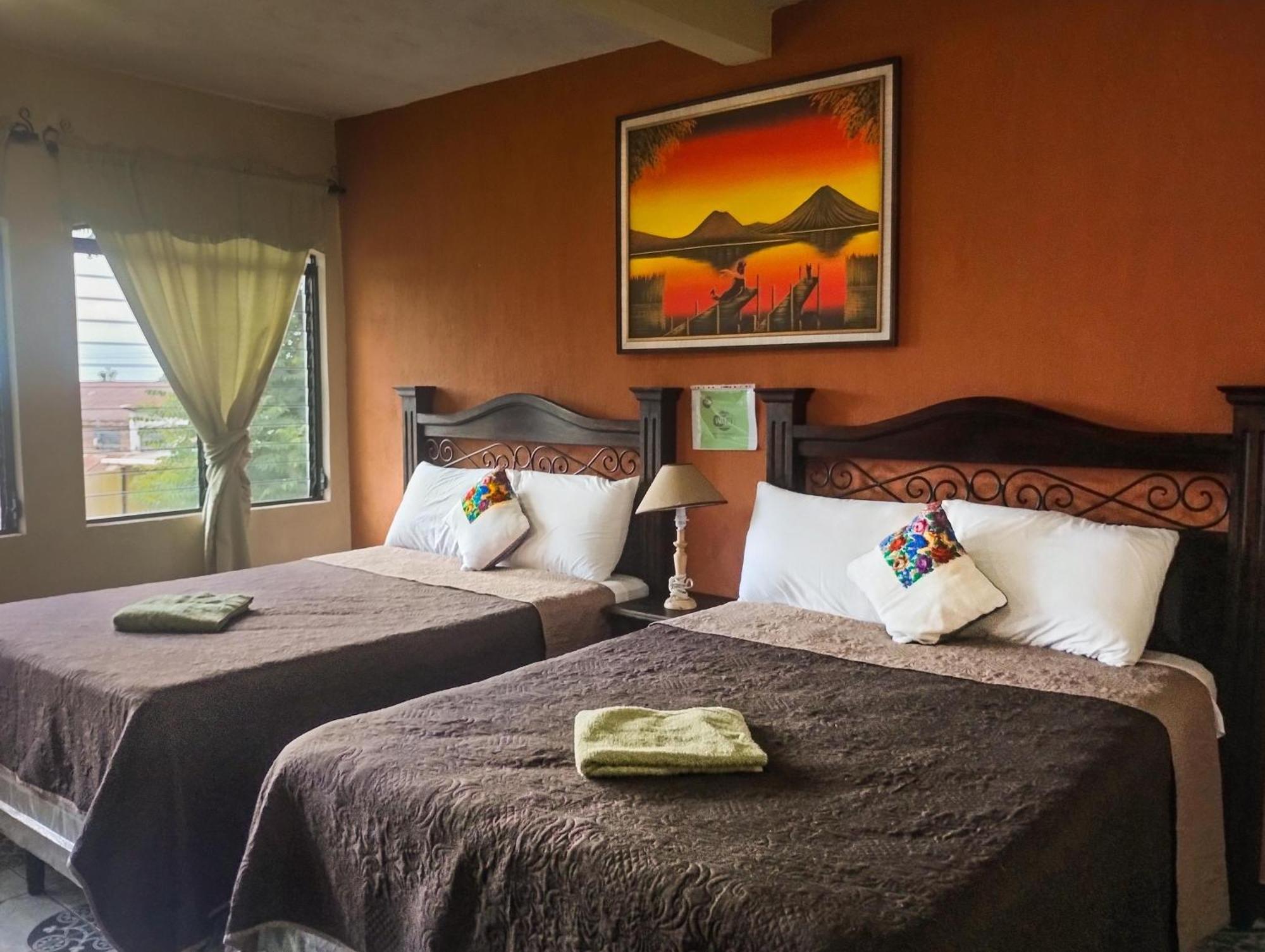 Casa Elefante Dormido Hotell Panajachel Eksteriør bilde